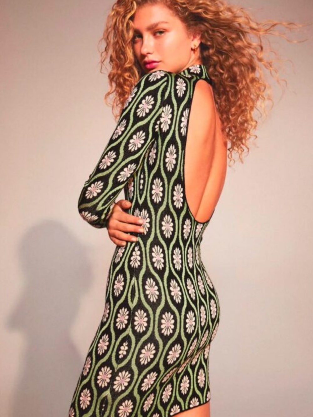 Mango Retro Green Floral Backless Bodycon Long Sleeve Mini Dress